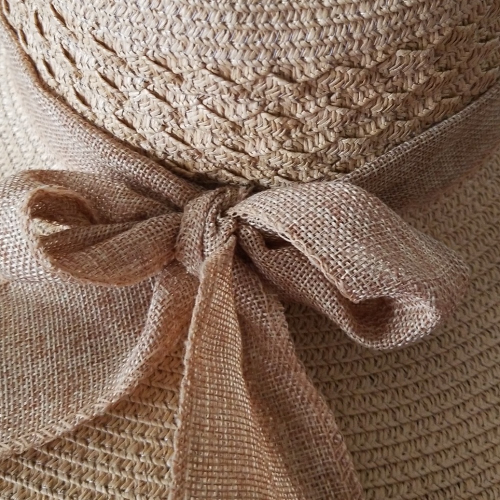 Wide Large Brim floppy hat - Picture 6 of 7